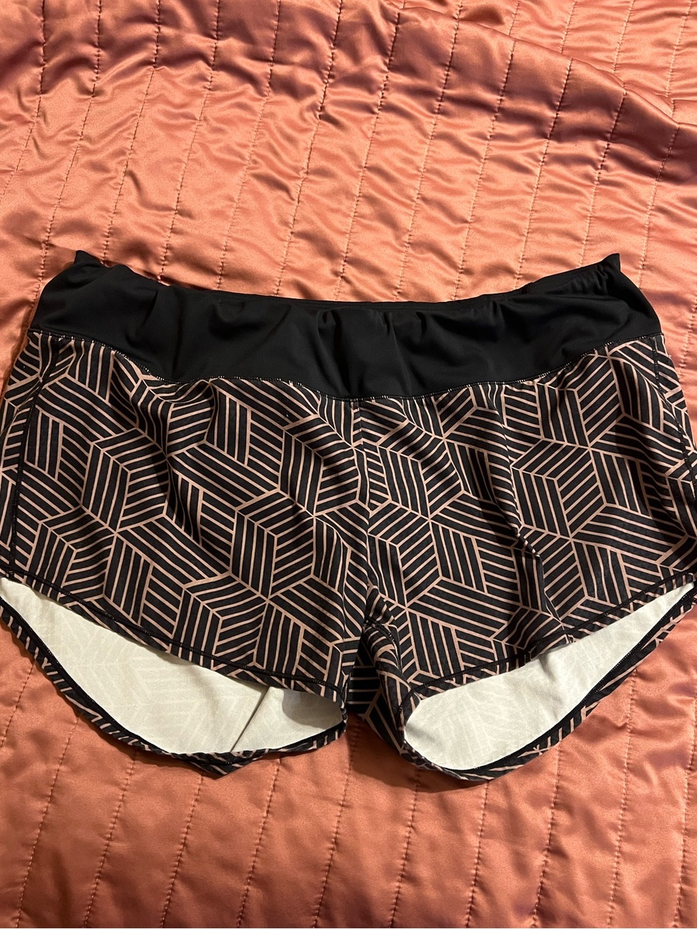 Oiselle running shorts - Sz 16/18 - EUC